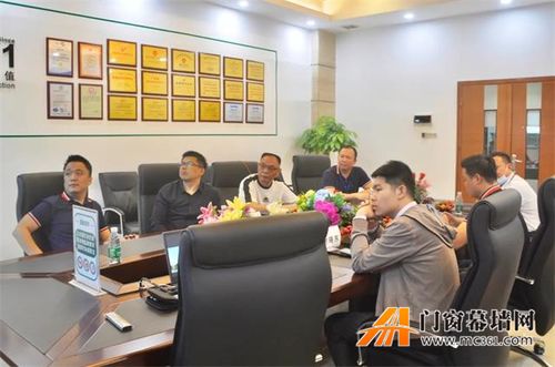 湖南省國防科技工業(yè)局技術(shù)開發(fā)中心主任一行蒞臨合和集團(tuán)參觀考察，共探技術(shù)合作新機(jī)遇